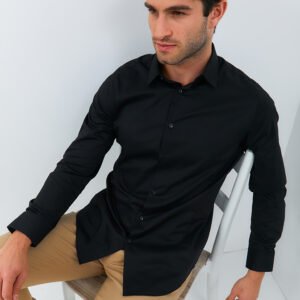 Jobb Calvington Kemeja Pria Lengan Panjang Slim Fit Hitam