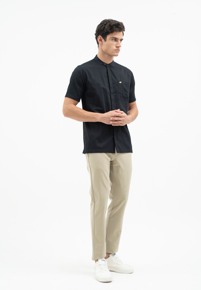 Jack Nicklaus Prestigio Kemeja Pria Lengan Pendek Slim Fit Black - Image 6