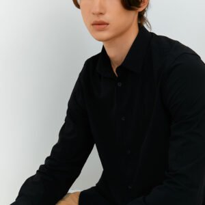 Jobb Beverly Kemeja Pria Lengan Panjang Slim Fit Hitam