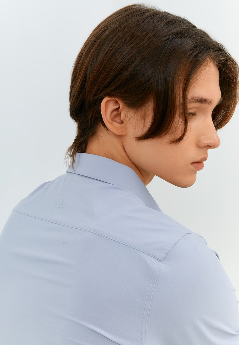 Jobb Beverly Kemeja Pria Lengan Panjang Slim Fit Light Grey - Image 6