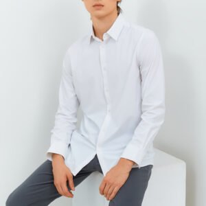 Jobb Beverly Kemeja Pria Lengan Panjang Slim Fit Putih