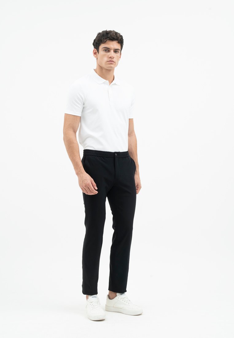 Jobb Jerico Celana Panjang Joger Modern Slim Fit Black - Image 6