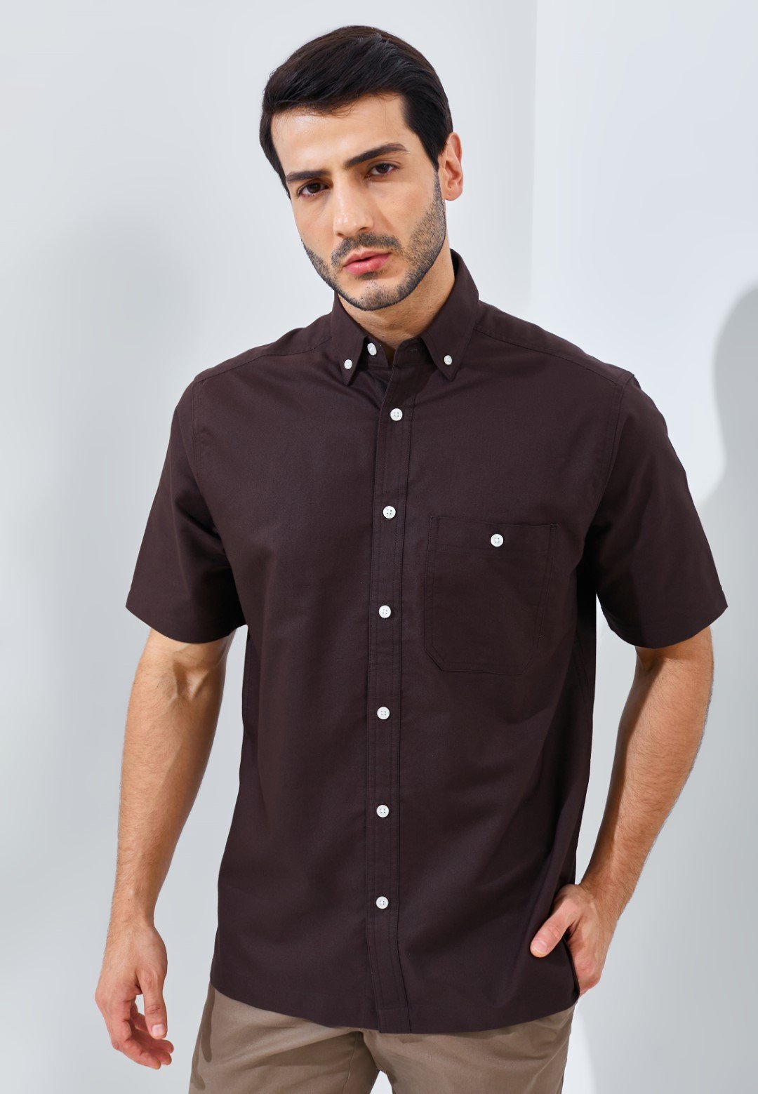 Jack Nicklaus Frederick Kemeja Pria Lengan Pendek Regular Fit Dark Brown