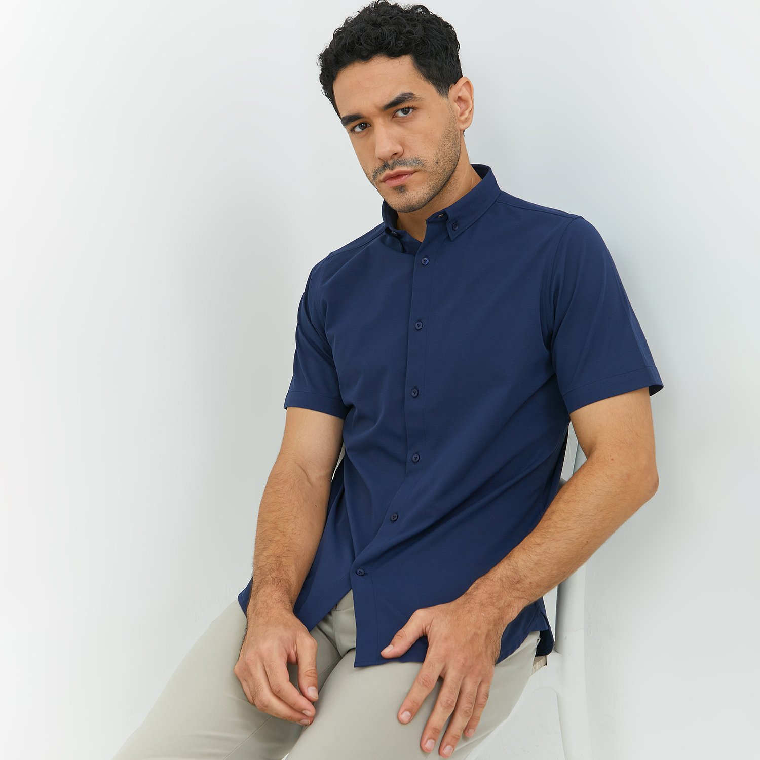 Jobb Edore Kemeja Pria Lengan Pendek Slim Fit Navy - Image 3