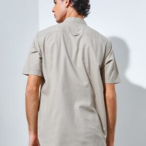 Jack Nicklaus Maximo Kemeja Shanghai Pria Pendek Slim Fit Khaki