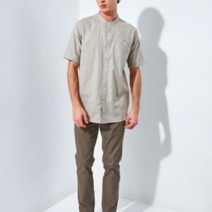 Jack Nicklaus Maximo Kemeja Shanghai Pria Pendek Slim Fit Khaki