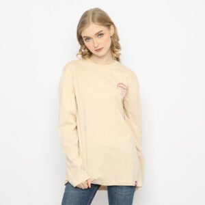 d&f x QUE kaos lengan panjang pria unisex garage racer - cream