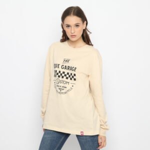 QUE kaos pria unisex lengan panjang the que garage part & service - cream