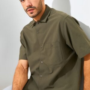 Jack Nicklaus Saverio Kemeja Pria Lengan Pendek Regular Fit Olive