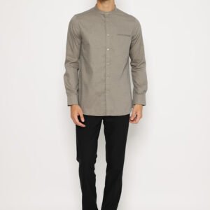 Jobb Nadhir Koko Pria Lengan Panjang Slim Fit Light Beige