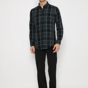 Jobb Logan Kemeja Pria Lengan Panjang Slim Fit Hijau